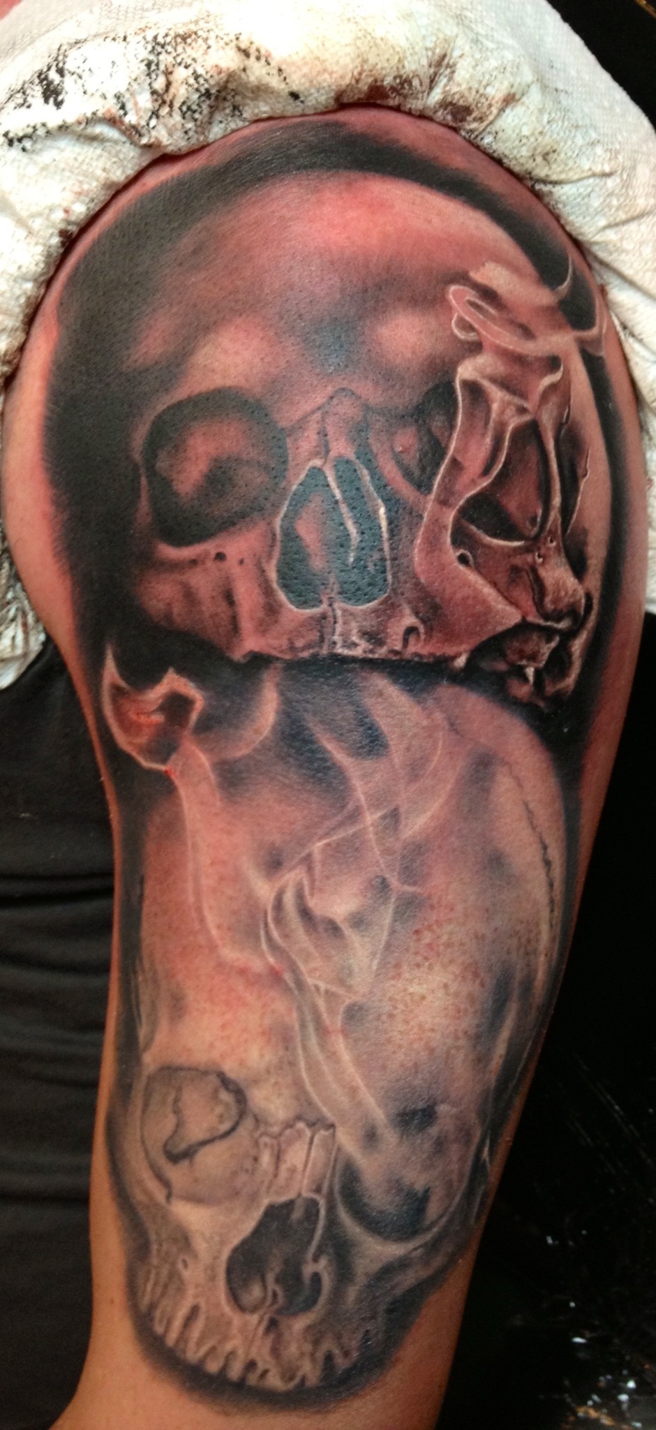 Black Ink Smoking Skull Tattoo Design